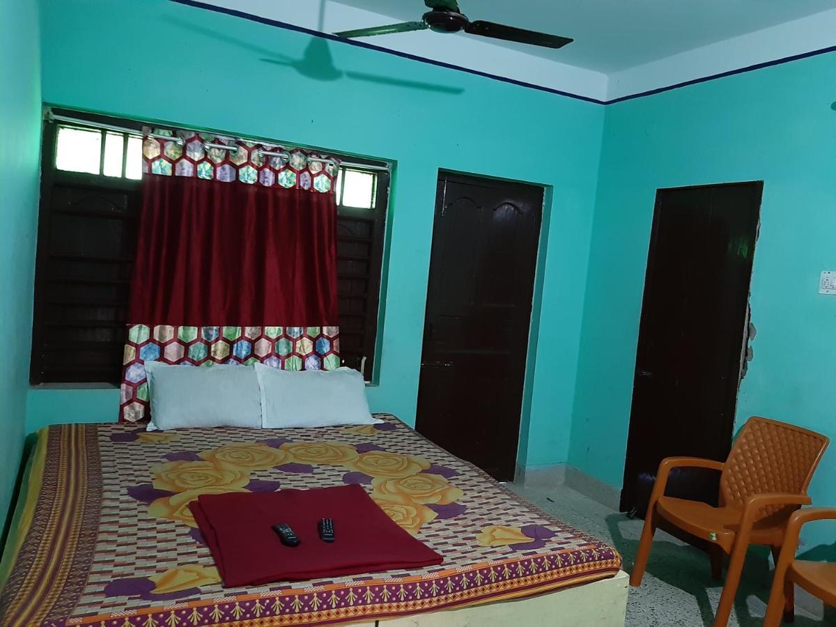 Goroomgo Tapati Villa Пури Екстериор снимка