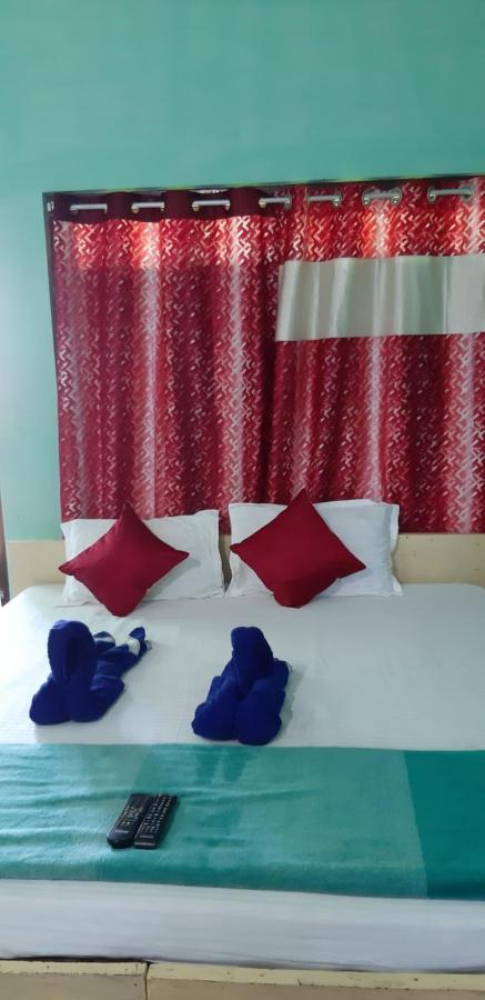 Goroomgo Tapati Villa Пури Екстериор снимка